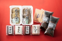 あくまき2本、かからん団子、和菓子セット（送料込み）